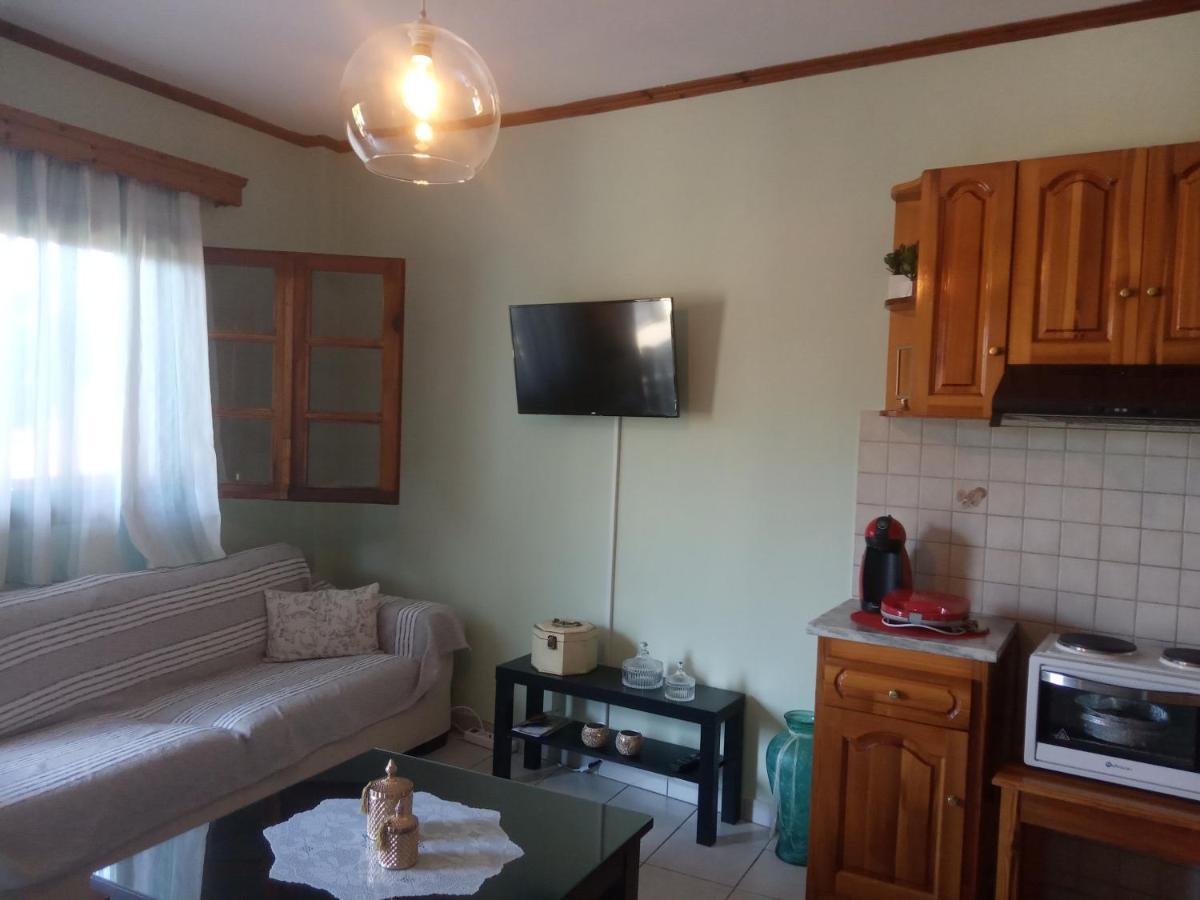 Small Town Apartment Κόνιτσα Εξωτερικό φωτογραφία